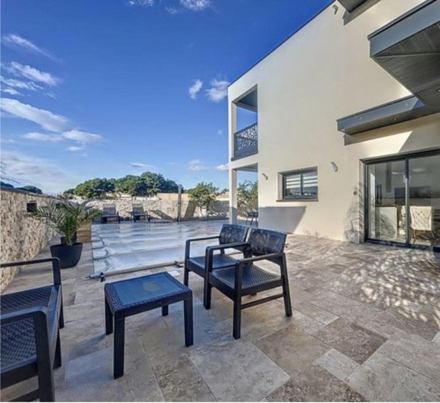 Villa avec piscine privée - B&B