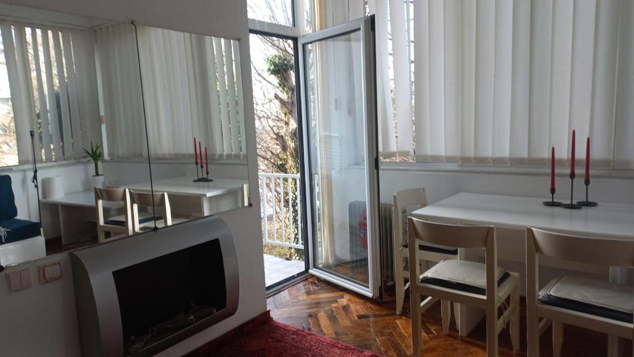 August - Ferienwohnung Belgrad