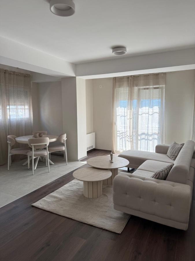 Maison Centrale Luxury City Apartment - B&B Gevgelija
