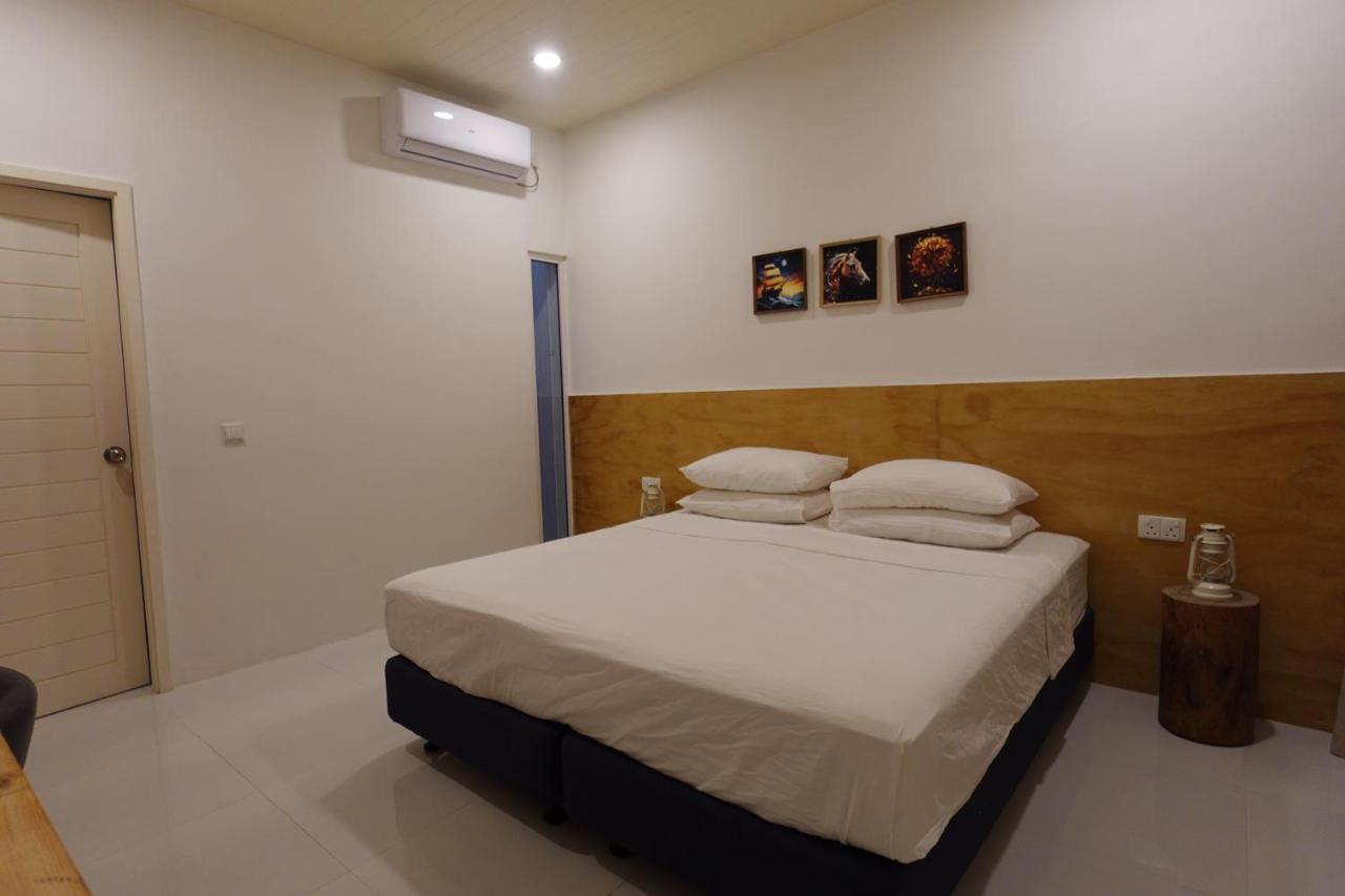 Deluxe Doppelzimmer (2 Erwachsene & 1 Kind)