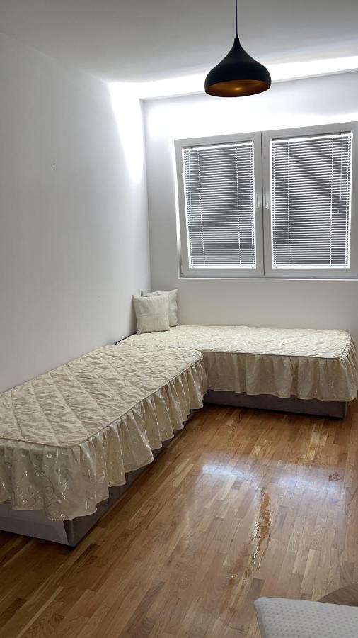 Apartman Ajan 4 - B&B Ocrida