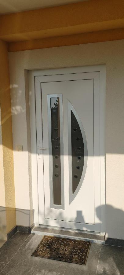 Apartments Sofija - B&B Slatine