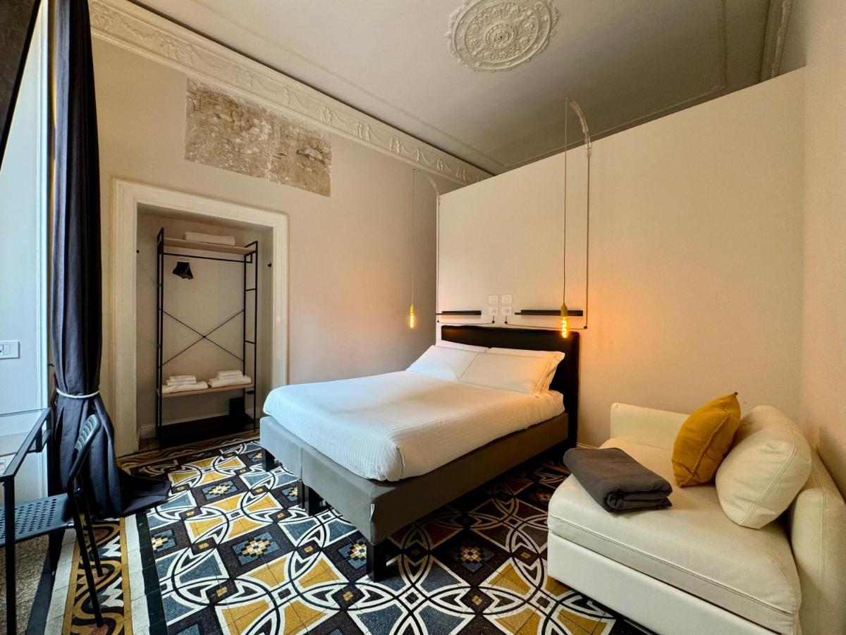 Room Roma Nazionale - B&B