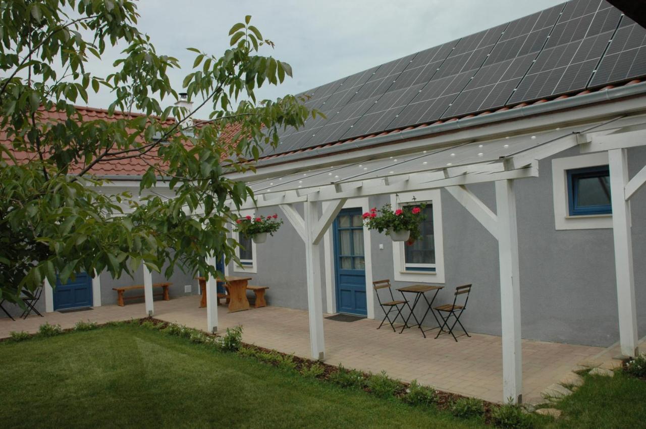 Szerencsepatkó Vendégház - Ferienwohnung Cserszegtomaj
