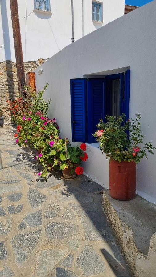 Pnoē of Tinos, a breath of Cyclades - B&B Mési