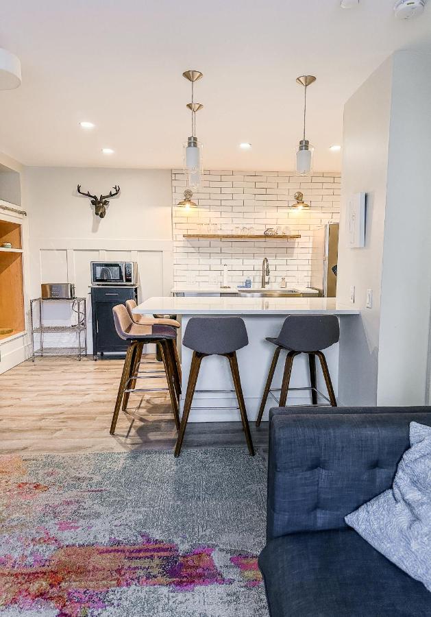 The 4M Golden House - Central Location Beautiful Space & Neighborhood - B&B