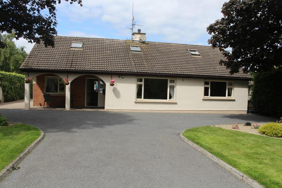 Tranquil Carlow Bungalow - B&B Crockaun