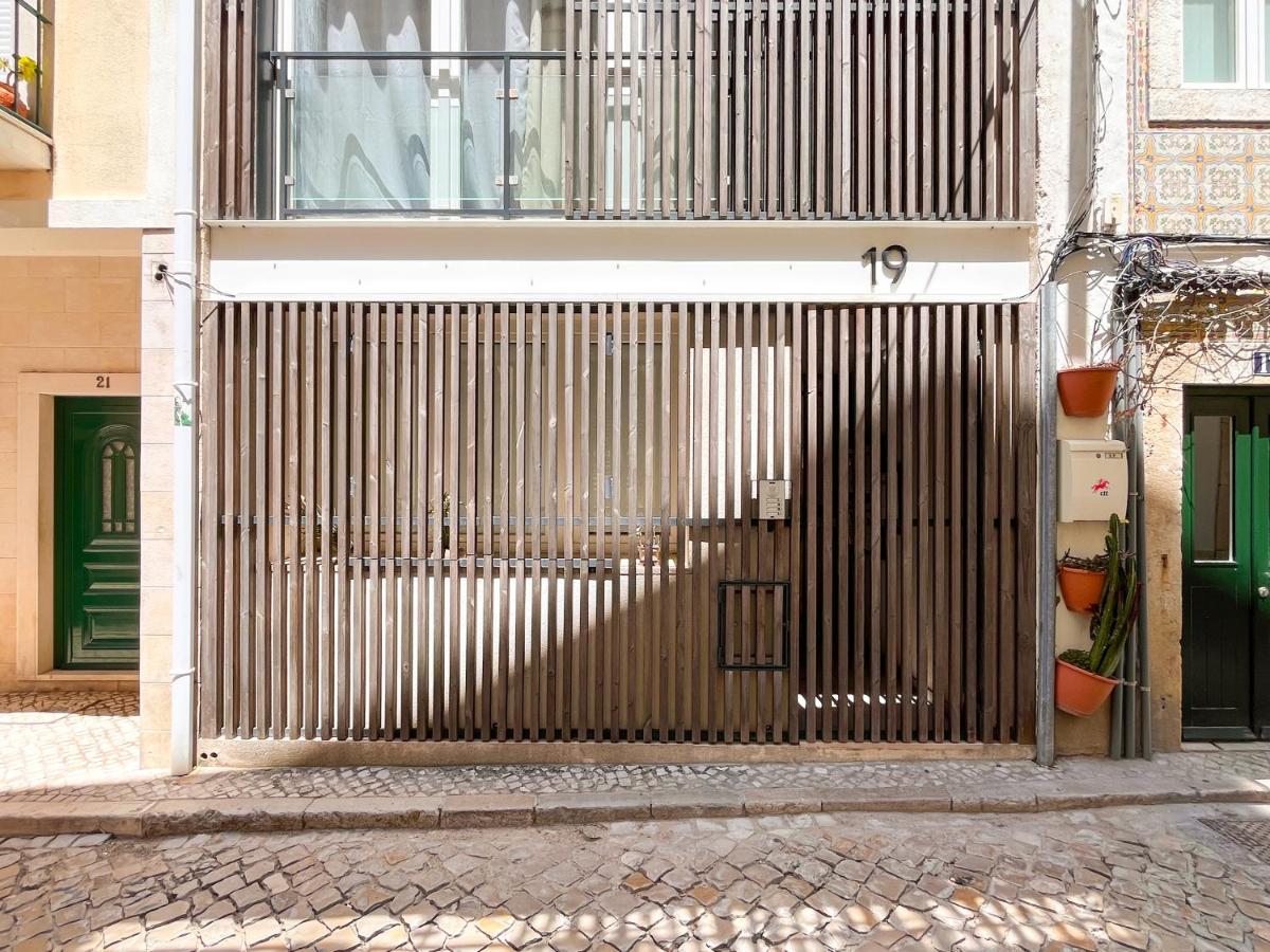 Casa Luminosa - 160m to the beach, located in the Historical Center of Sesimbra - Chambres d'hôtes Sesimbra