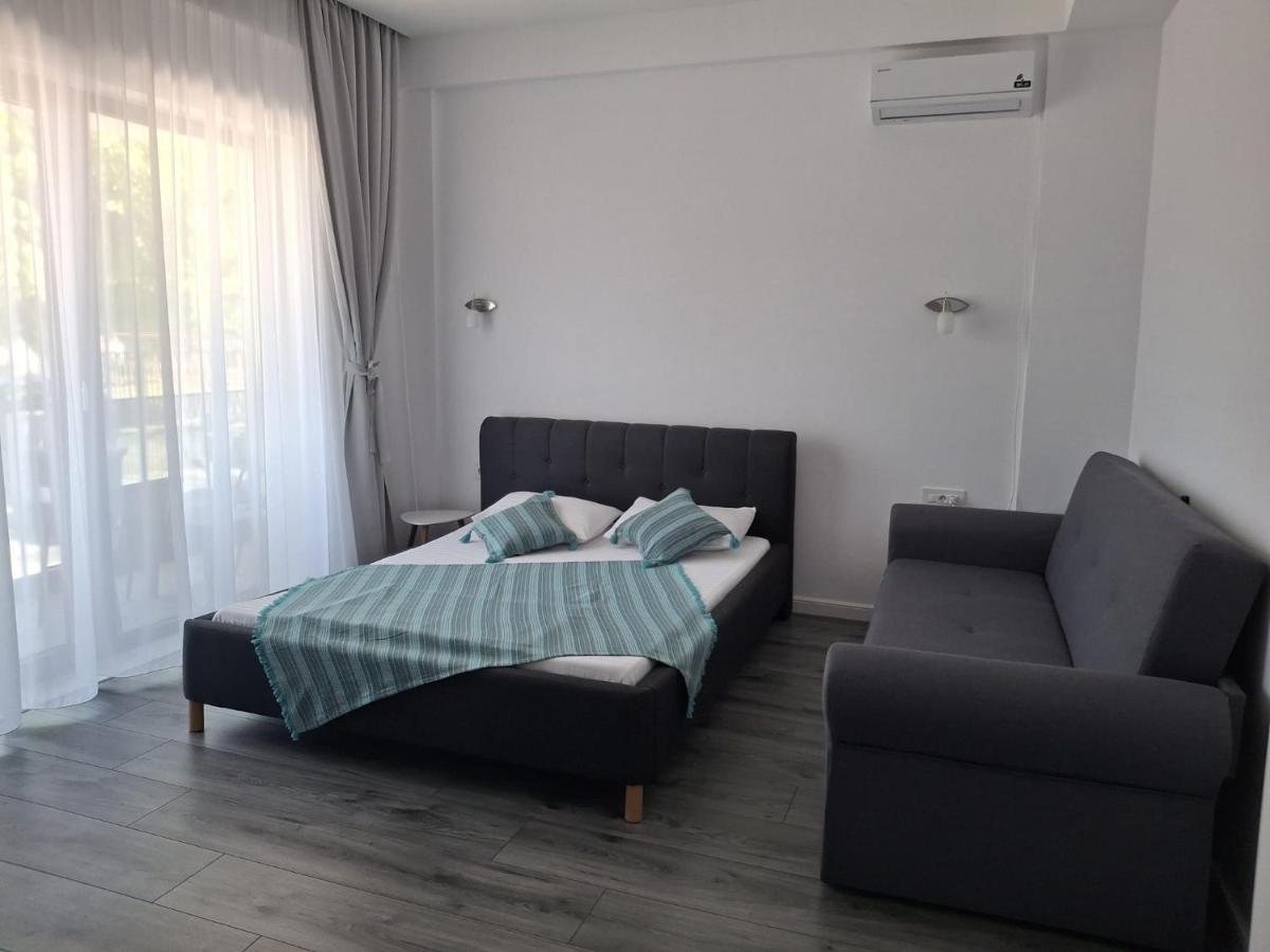 Chambre Deluxe (2 Adultes + 1 Enfant)