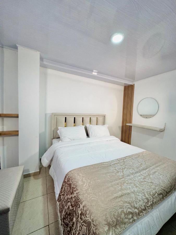Departamento de lujo y acogedor - B&B Santo Domingo de los Colorados