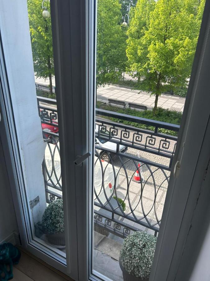 Apartament Aleja 79 - B&B