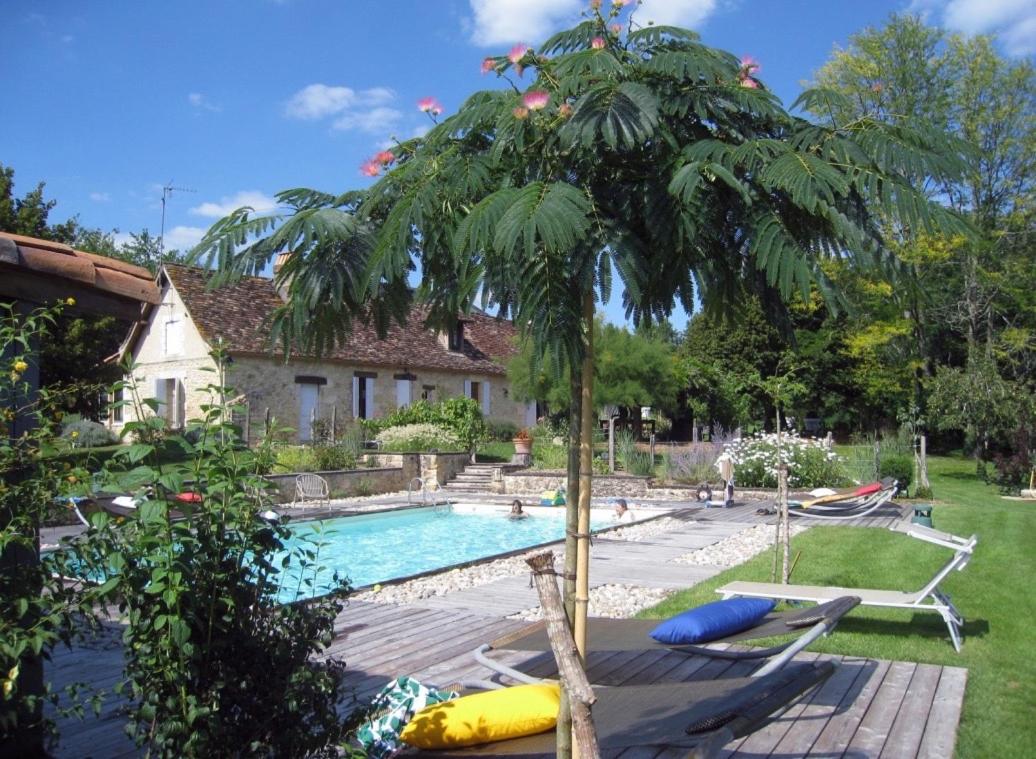 Domaine de l'Ô- Lofts contemporains dans le Périgord - B&B
