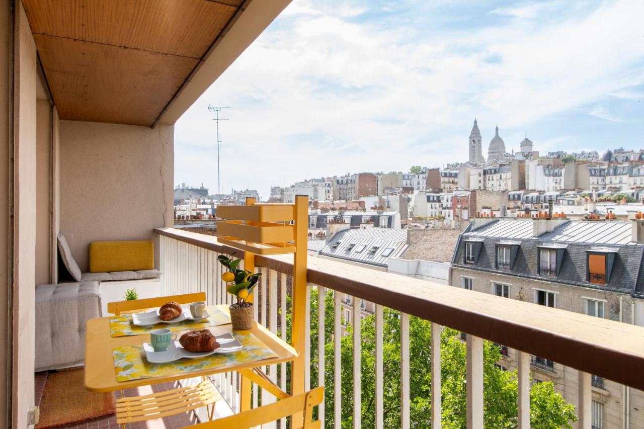 Spacious Montmartre Apartment - Sacré-Cœur View & Balcony - Chambres d’hôtes Paris