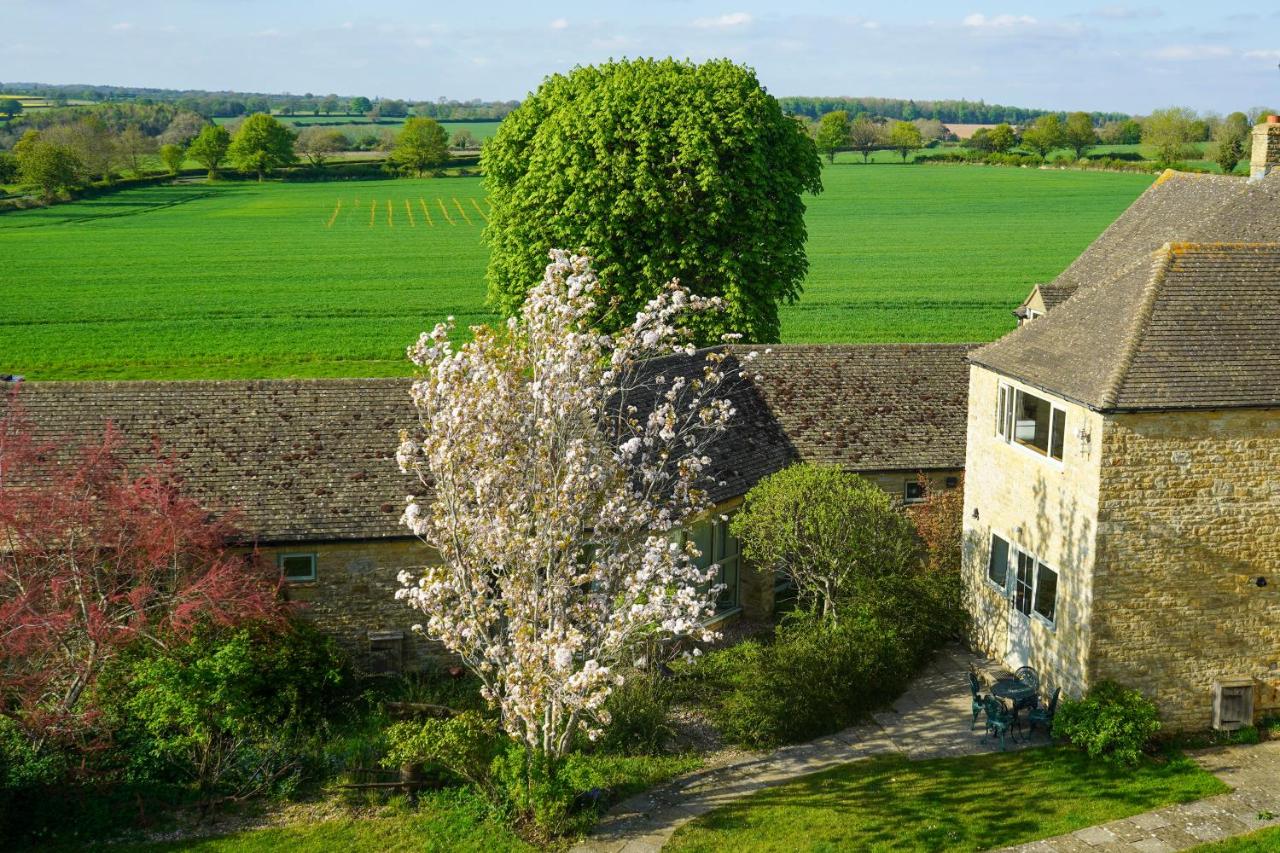 Wychwood Cottage - B&B