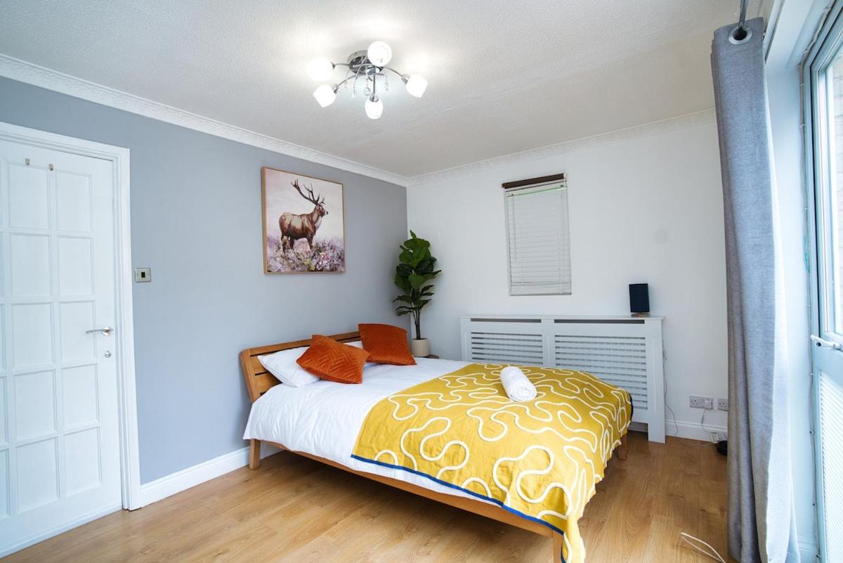 Home close to city centre home - B&B