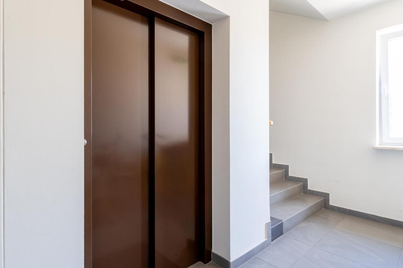 Przewóz Charming Nest Apartment by BookingHost - B&B Cracovia