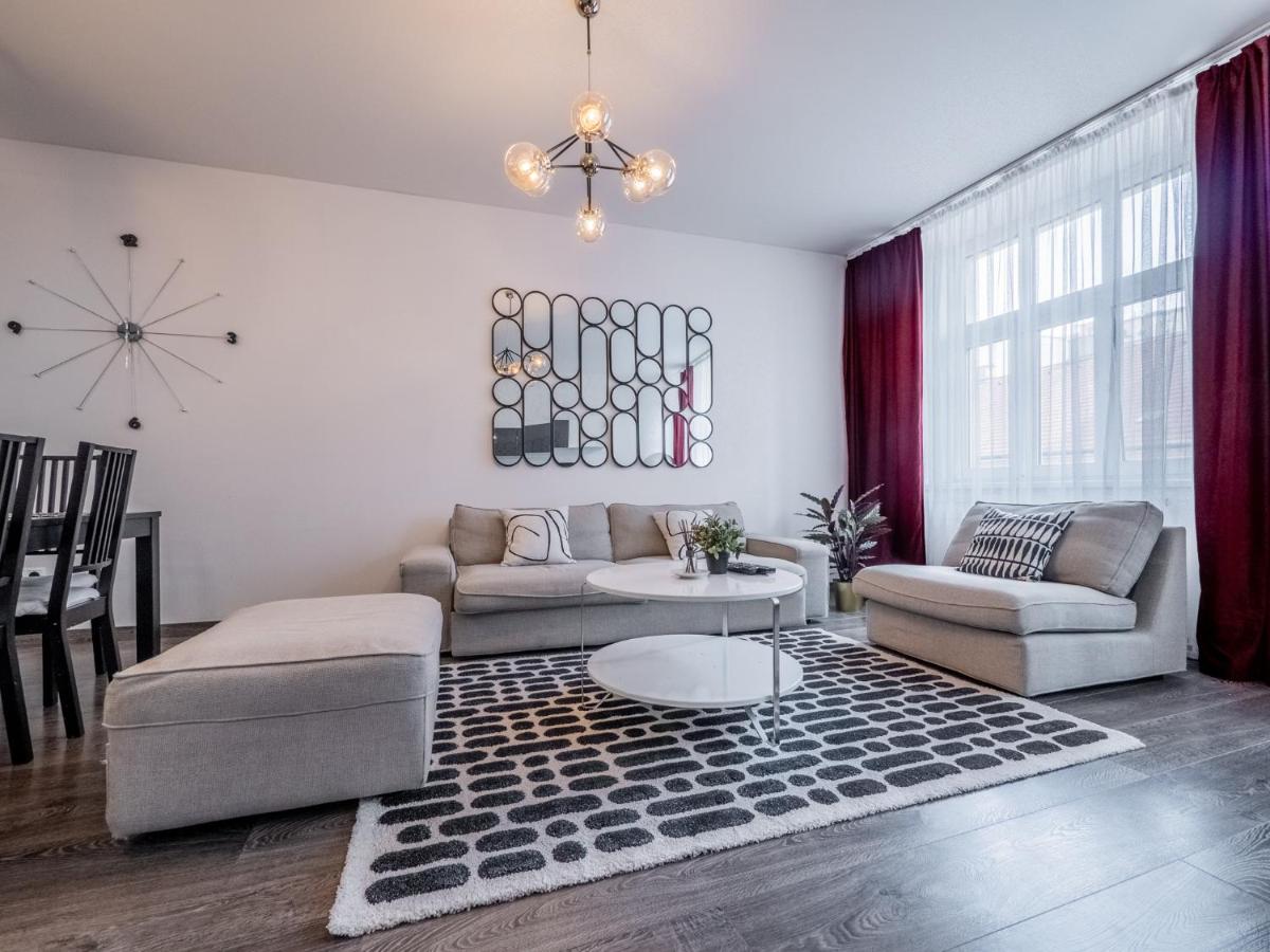 Gorgeous apartment in center - B&B