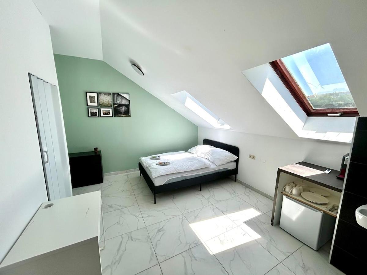 HONOR - Perfect for 2 - Ferienwohnung Linz