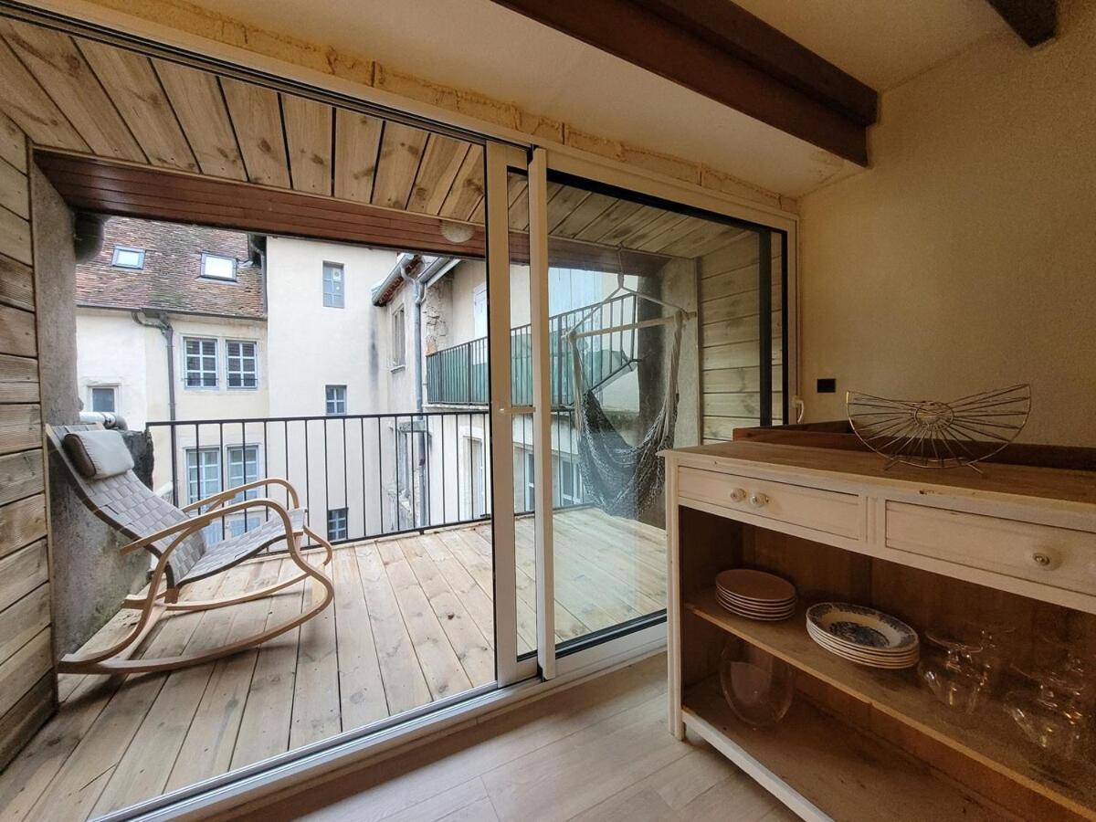 Maison de ville centre Dole - Terrasse - Chambres d’hôtes Dole
