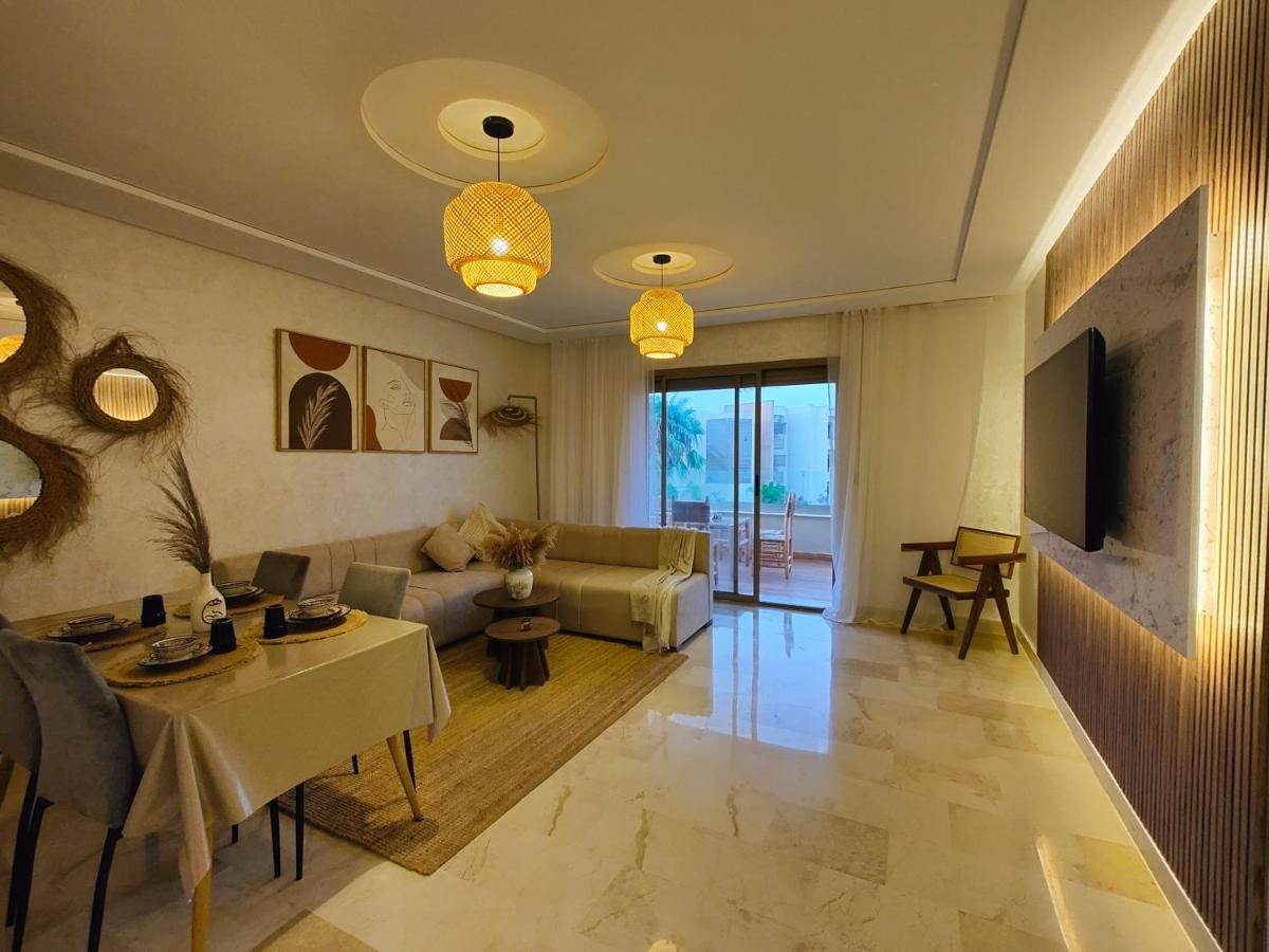 Appartement dans une résidence avec 6 piscines proche de la plage - B&B
