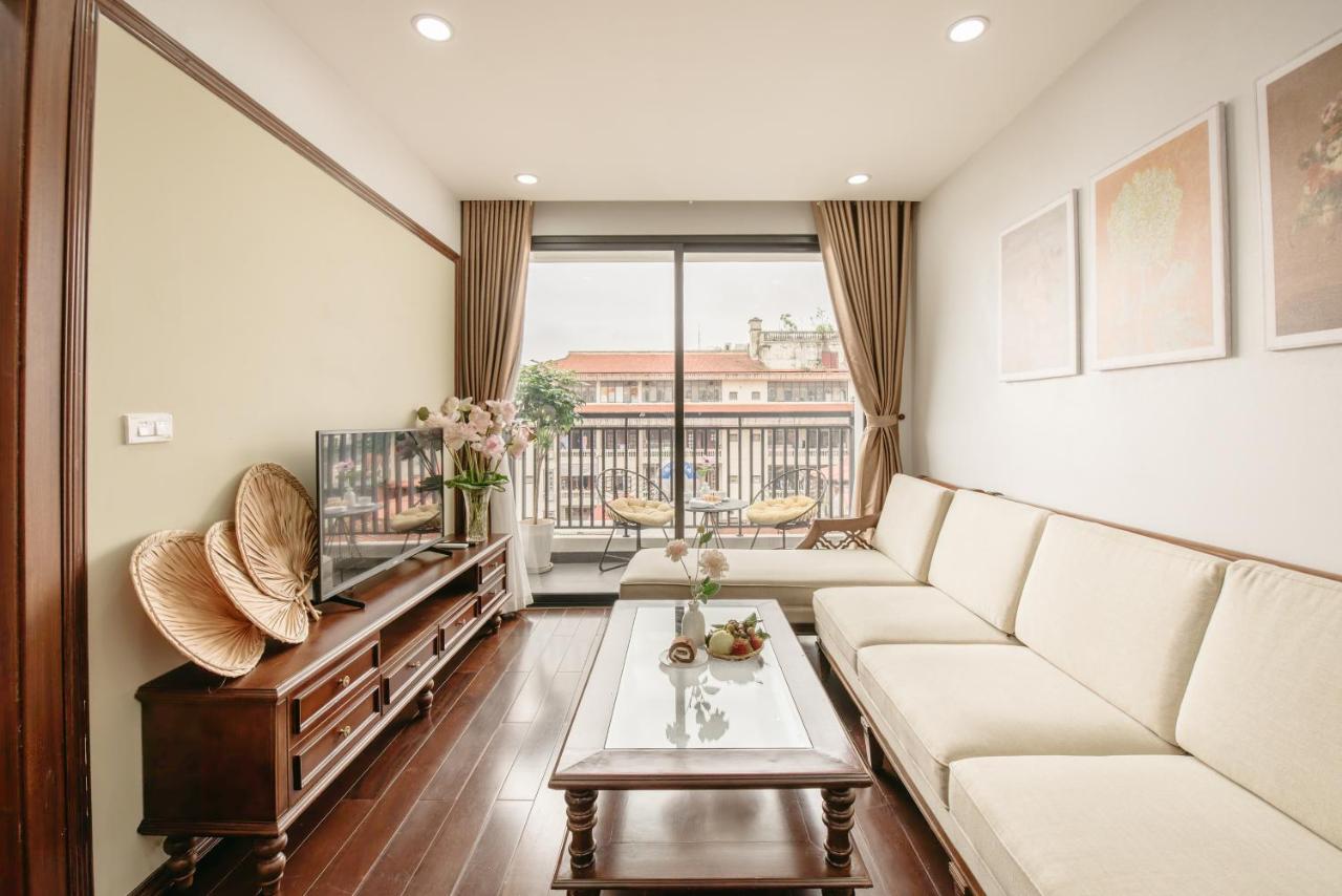 Lunaria Two Bedroom Apartment - Ferienwohnung Hanoi