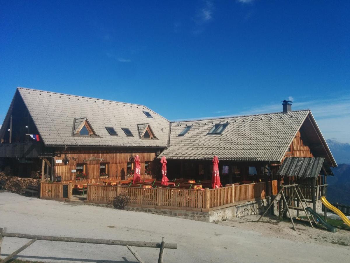 Driepersoonskamer met Badkamer