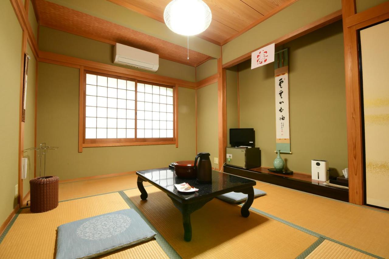 Small Twin Room