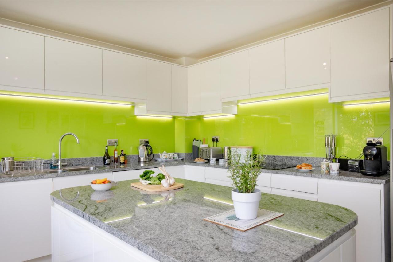 Lark Rise - B&B Exmouth