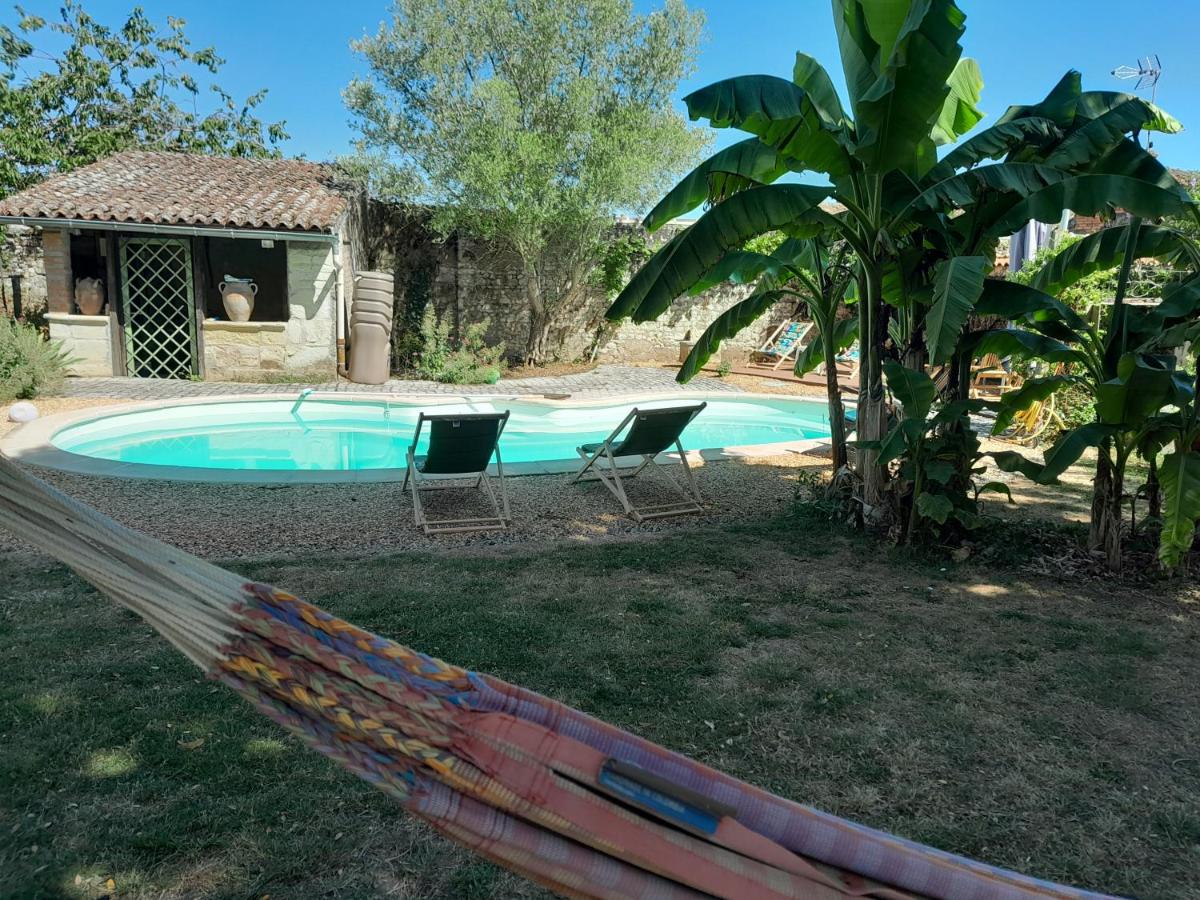 Le Logis de la Tour - Ferienwohnung Loudun
