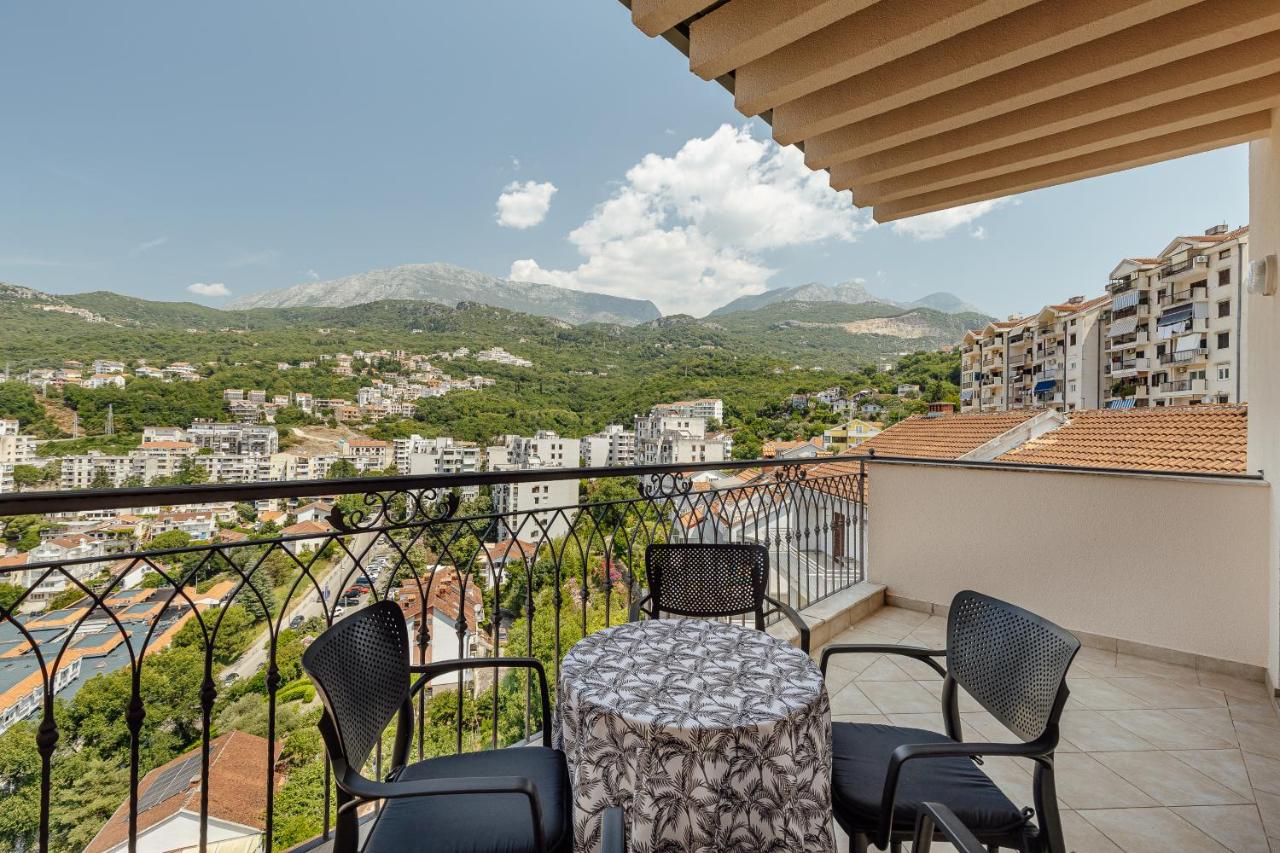 Urban Vista Apartment - Bed and Breakfast Španjola