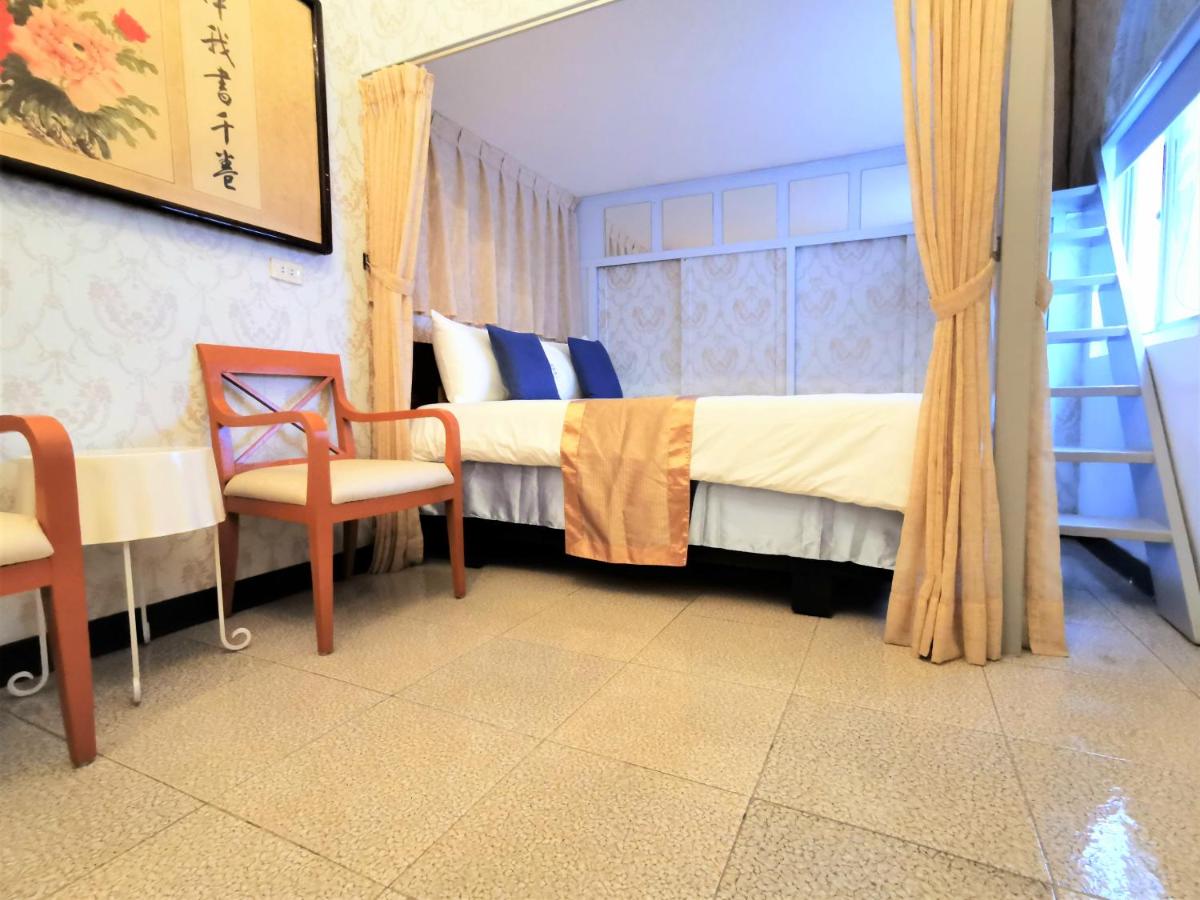 Duplex Quadruple Room