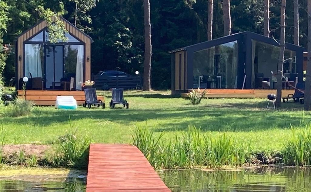 Mazury Resort-nowoczesna stodoła 10 m od jeziora - B&B Makosieje