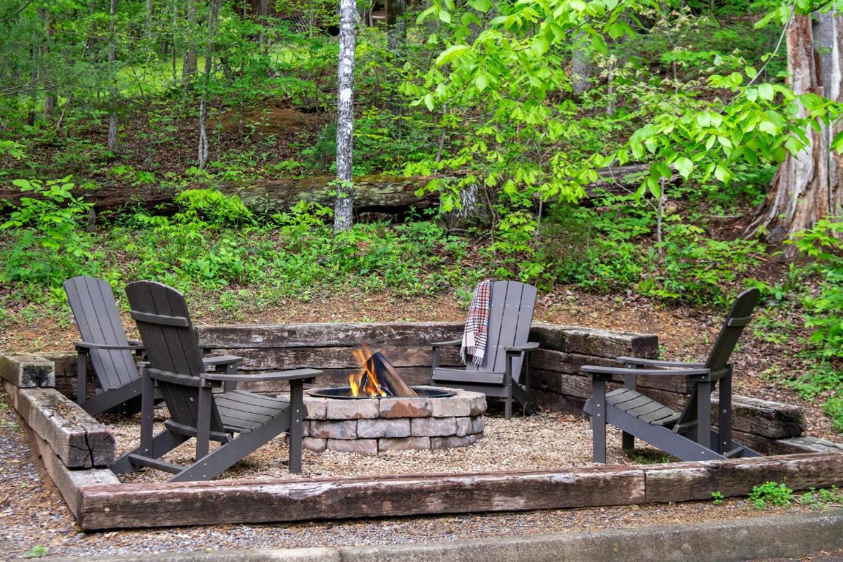 Bear Play 23 By Avada Properties - B&B Pigeon Forge