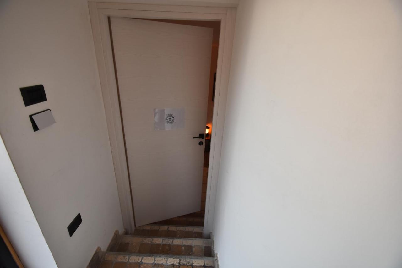 The Other Side - B&B Lainate