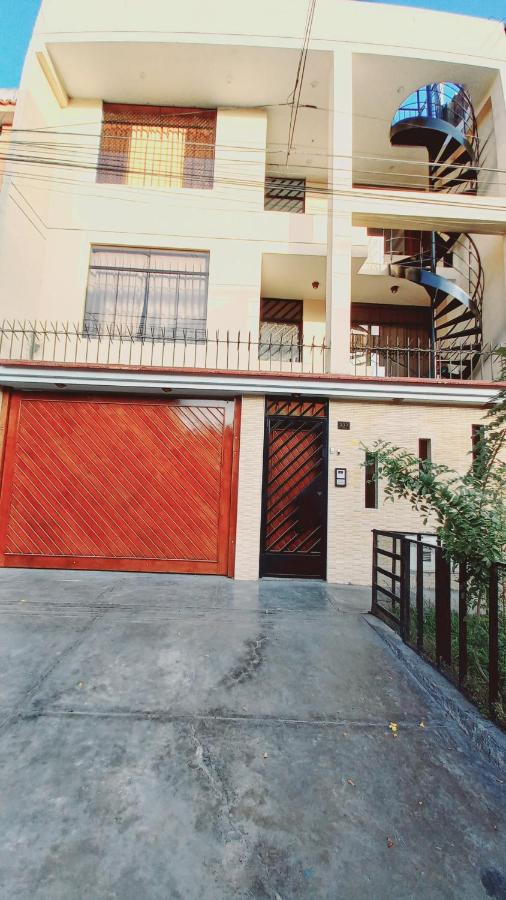 Comfortable Stay near Airport & Plaza Norte Bus Terminal - Ferienwohnung Lima
