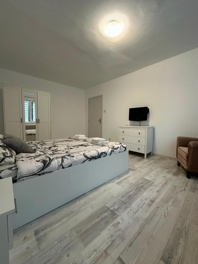 Apartament Cetate - Ferienwohnung Alba Iulia