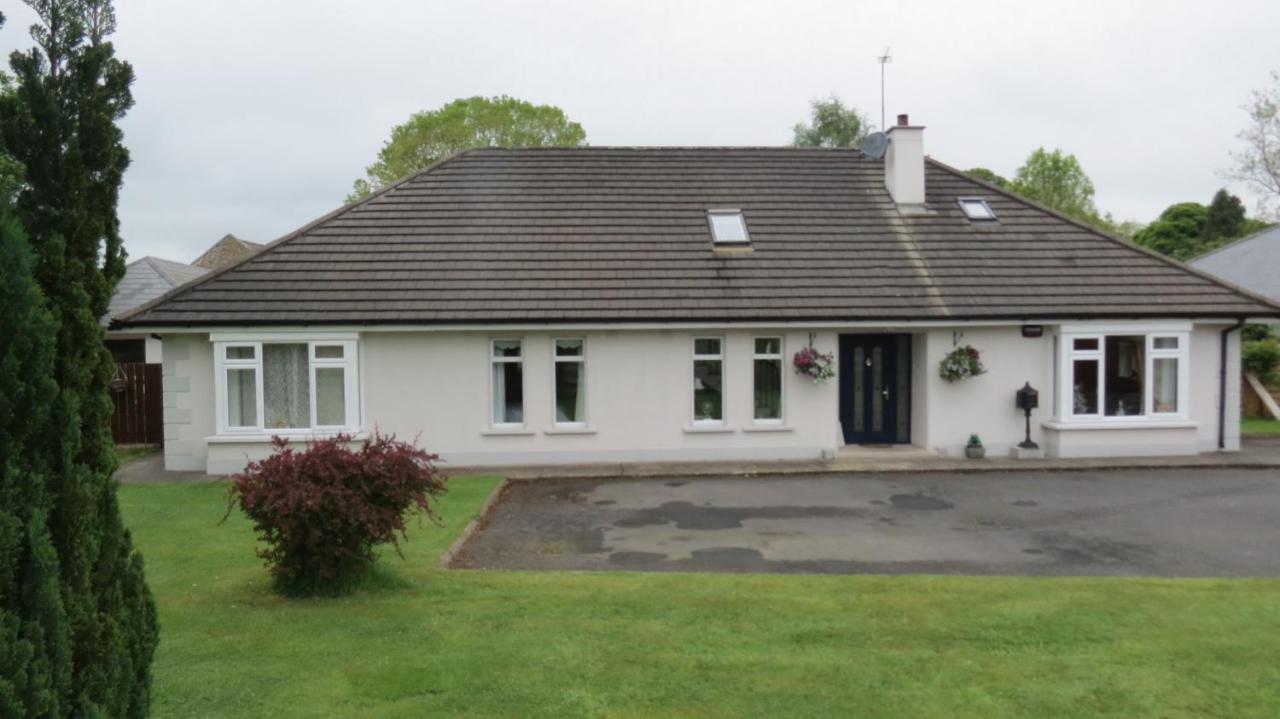 Athgarvan B&B - B&B Droichead Nua