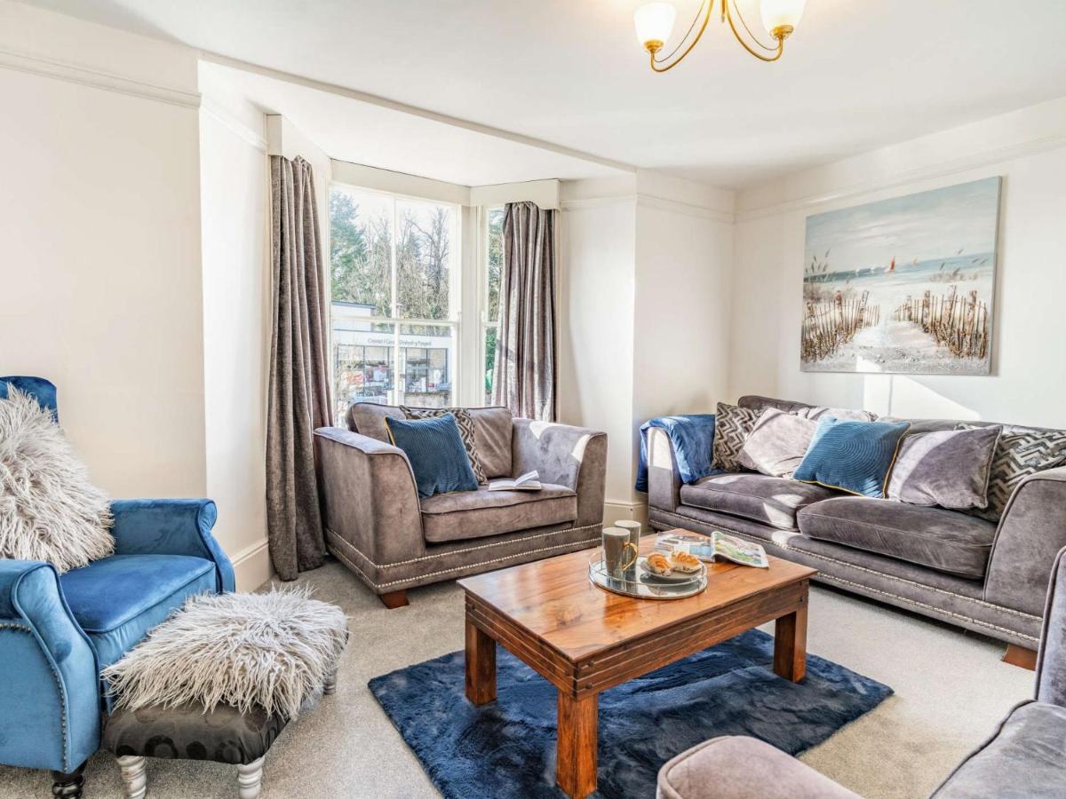 3 Bed in Tenby 86625 - B&B