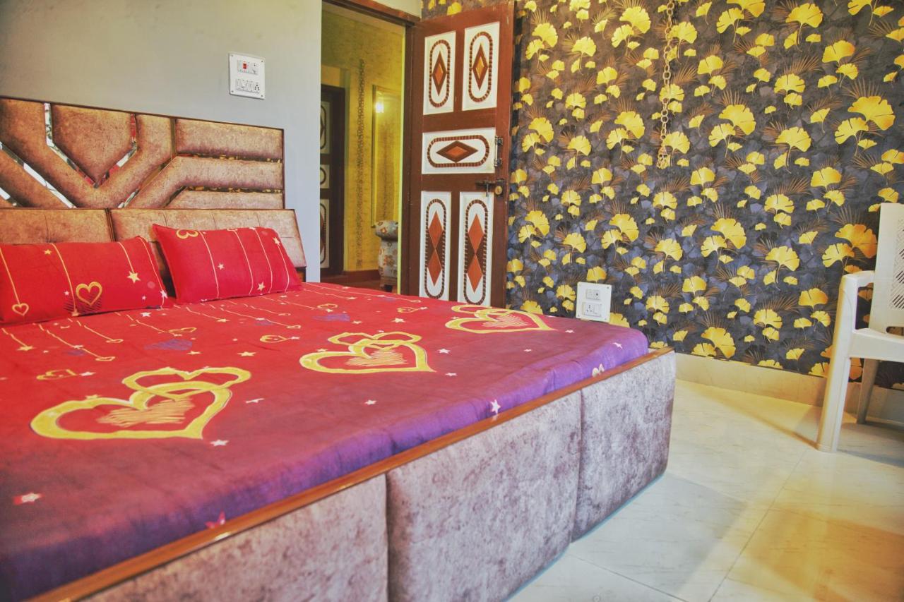 Dreibettzimmer mit Bergblick