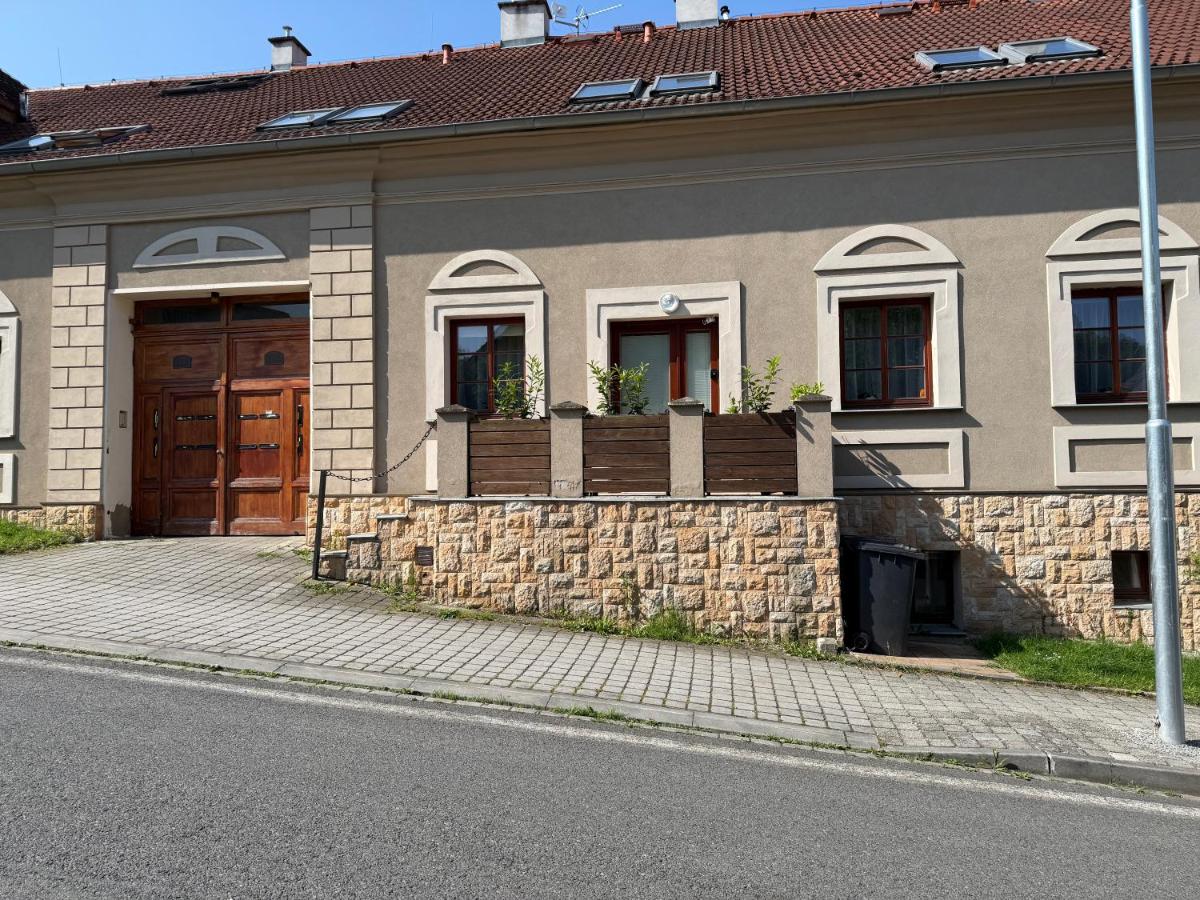 Apartmán Plzeň - Černice - B&B