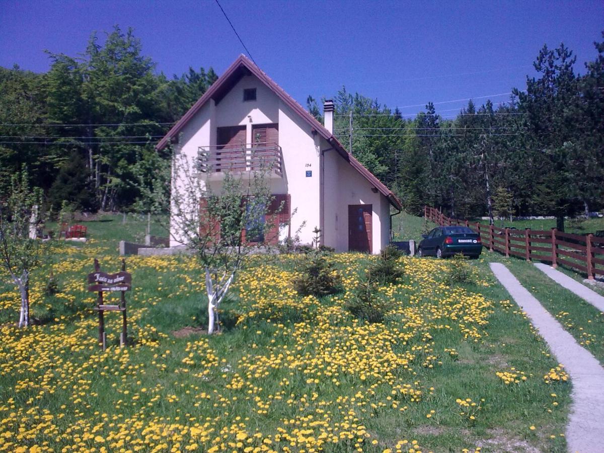 B&B Ravna Gora - Holiday Home Čančarević - Bed and Breakfast Ravna Gora