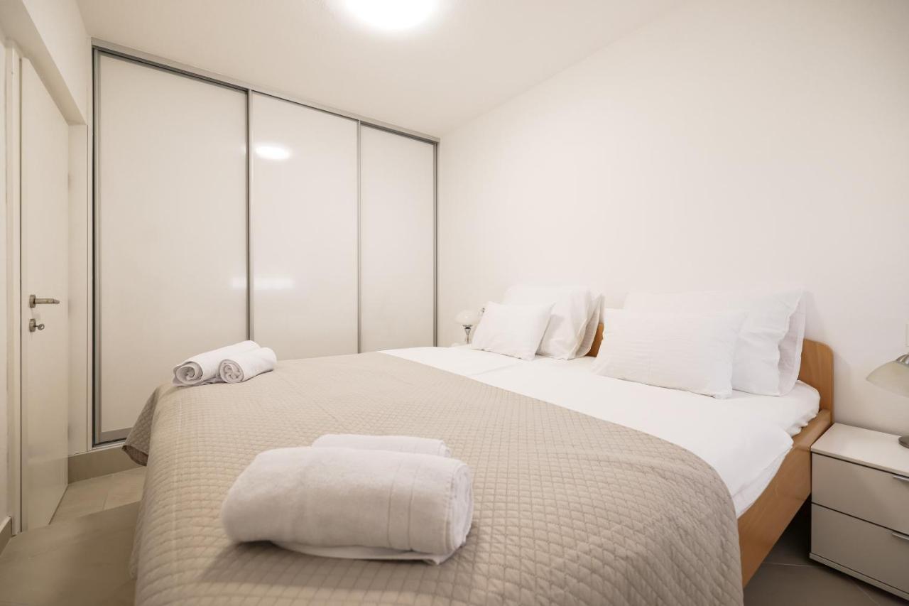 Apartment mit 1 Schlafzimmer, Meerblick und Terrasse