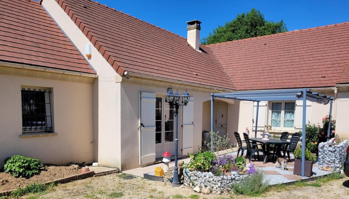 Les Chenevières 89 - B&B