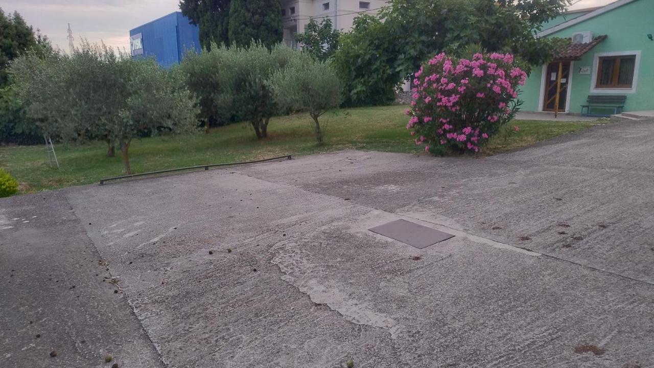 Apartman Forest Queen - B&B Pula