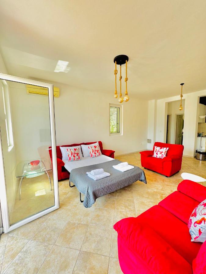 Standard Double Suite