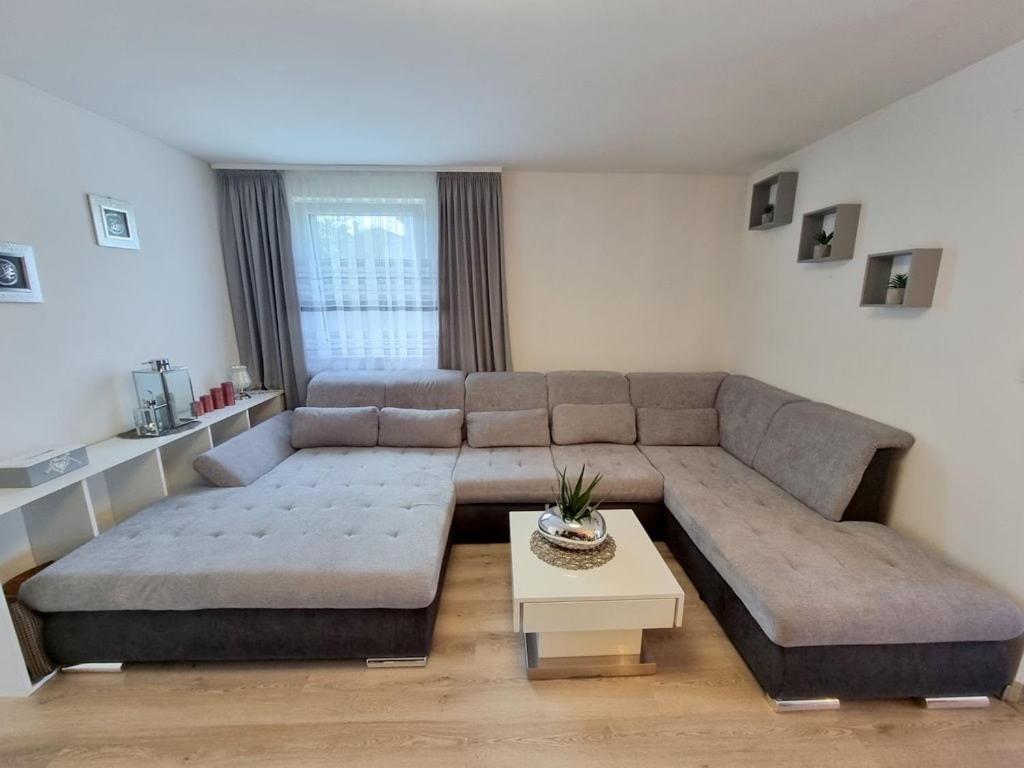 Kampanjola house - B&B