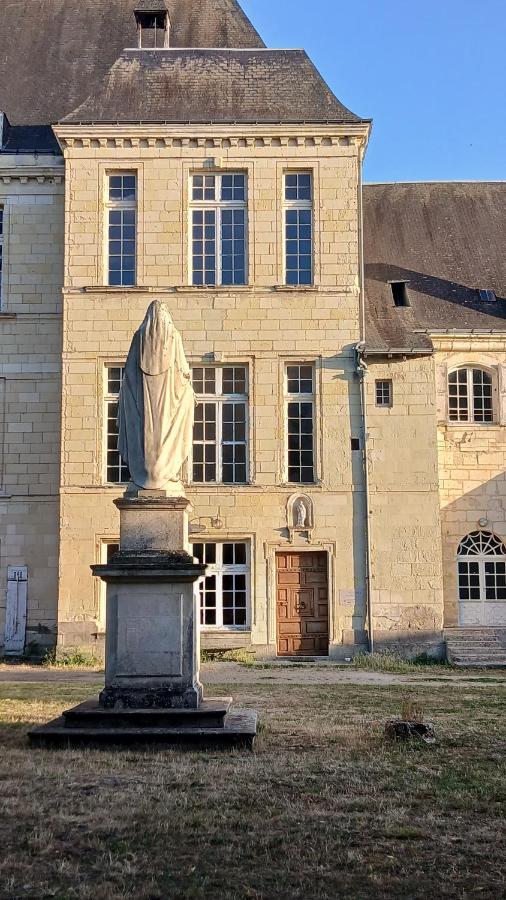 Palais abbatial de Bourgueil - B&B Bourgueil