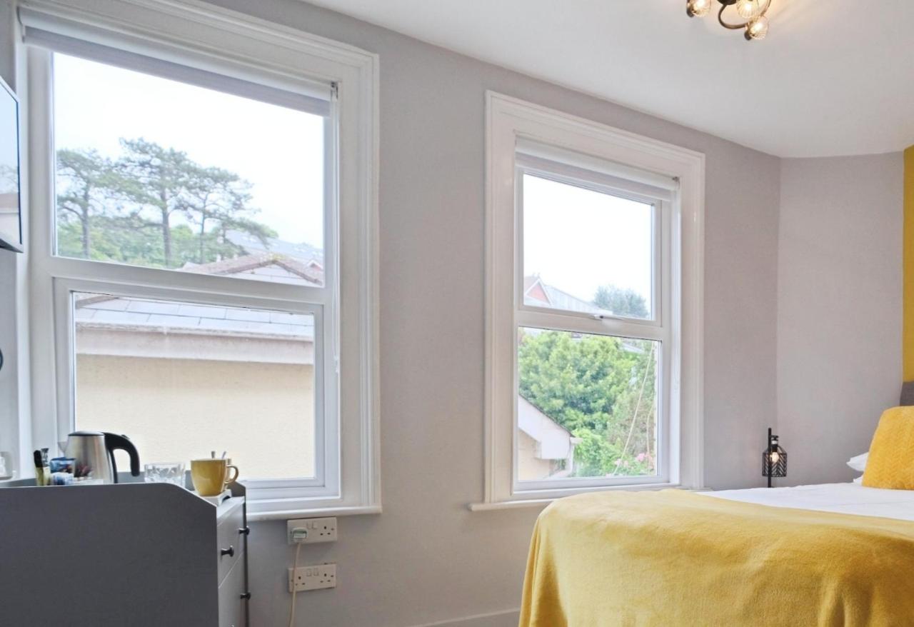 Small Double Room (No Dogs)