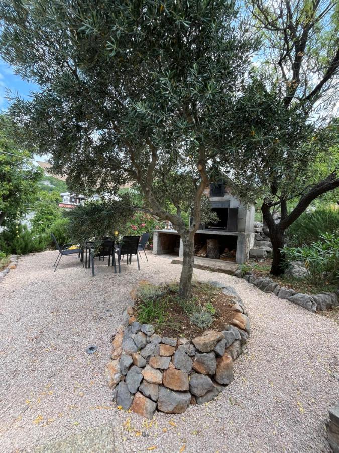 Kuća za odmor Velebit by the sea - B&B