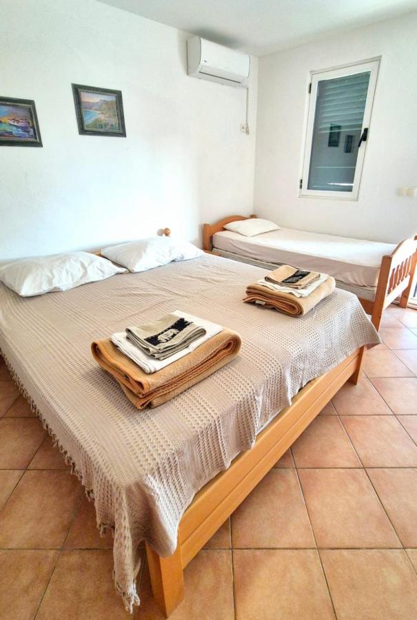 Triple Room with Sea View